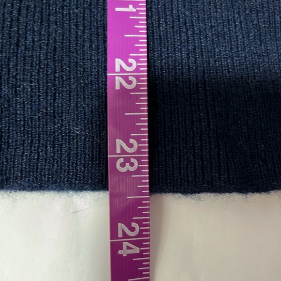 NWOT J Crew Cashmere Sweater!!! - Picture 3 of 4